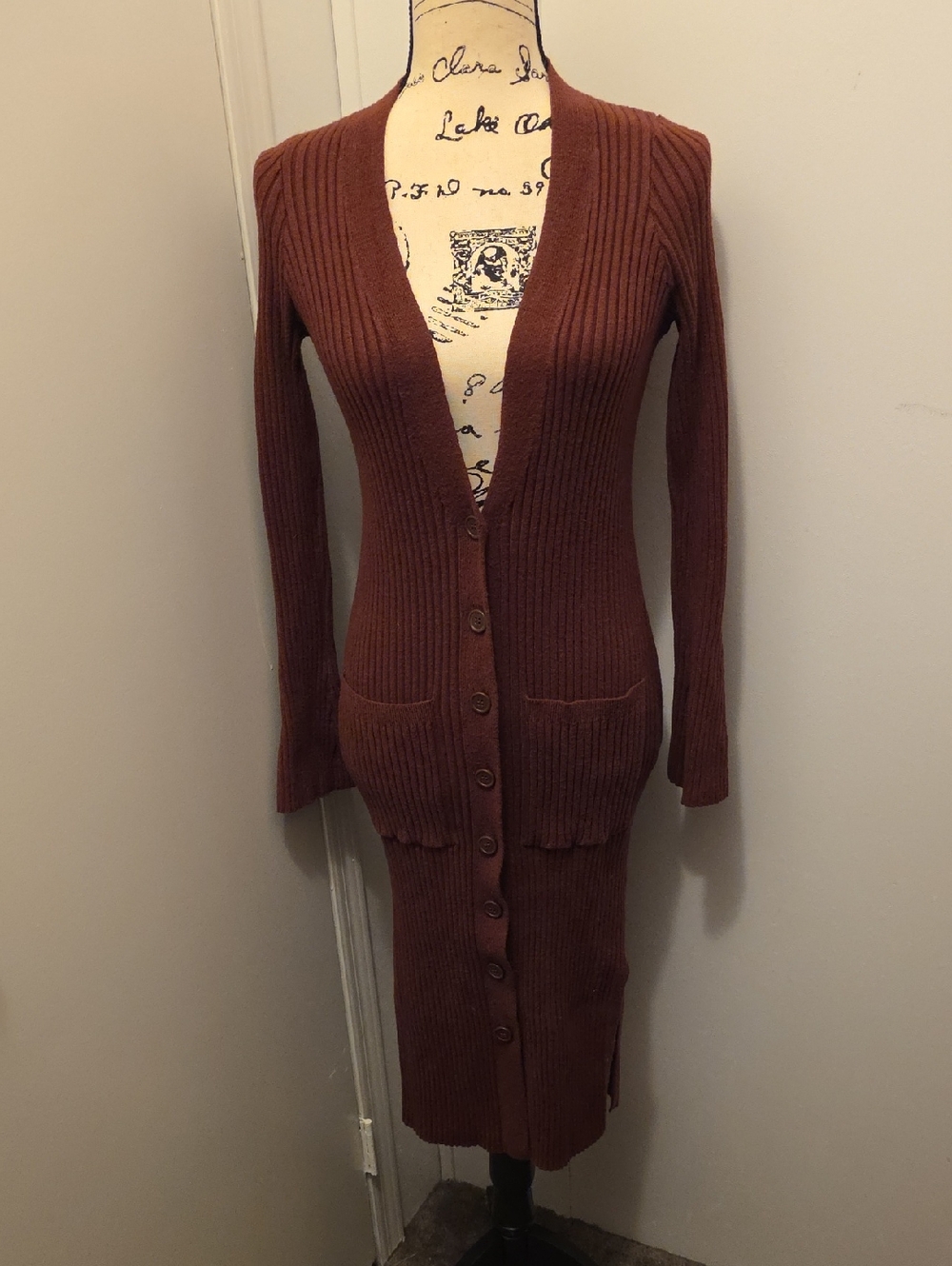 Forever 21 Long Ribbed Button-Front Cardigan - Brown